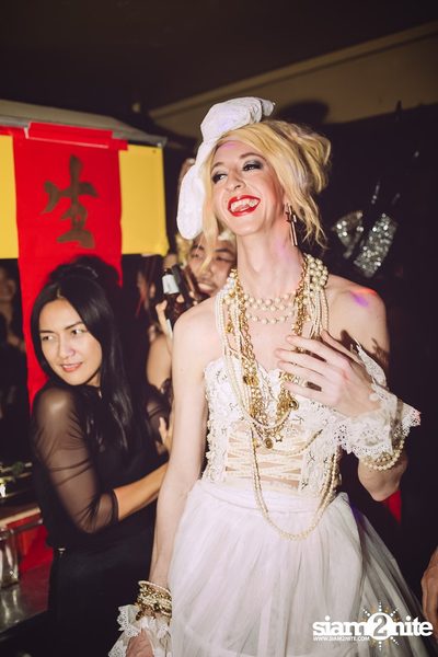Dragsweet 2016 : Bitch We're Madonna at Tapas Silom — photo 90