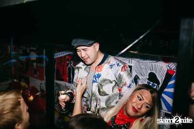 Dragsweet 2016 : Bitch We're Madonna at Tapas Silom — photo 99