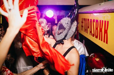 Dragsweet 2016 : Bitch We're Madonna at Tapas Silom — photo 105