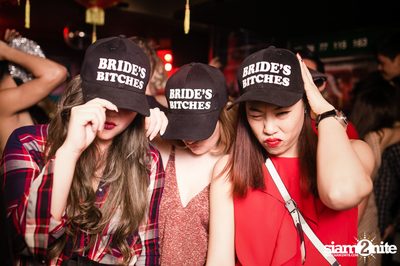 Dragsweet 2016 : Bitch We're Madonna at Tapas Silom — photo 153