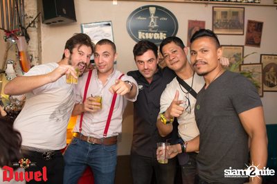 One Year Anniversary กับ Duvel ที่ มุสตาช บาร์ — photo 21