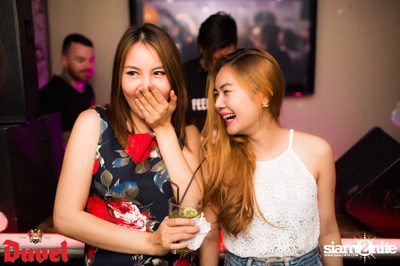 One Year Anniversary กับ Duvel ที่ มุสตาช บาร์ — photo 44