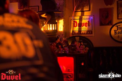 One Year Anniversary กับ Duvel ที่ มุสตาช บาร์ — photo 74