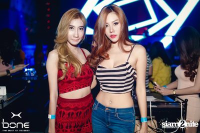 Quintino Live ที่ร้าน โบน คลับ, พัทยาเหนือ — photo 12
