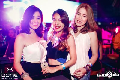 Quintino Live ที่ร้าน โบน คลับ, พัทยาเหนือ — photo 47