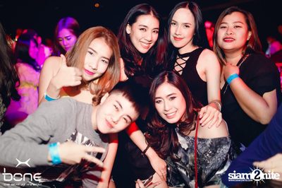 Quintino Live ที่ร้าน โบน คลับ, พัทยาเหนือ — photo 60