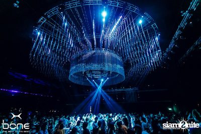 Quintino Live ที่ร้าน โบน คลับ, พัทยาเหนือ — photo 65