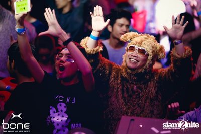 Quintino Live ที่ร้าน โบน คลับ, พัทยาเหนือ — photo 116