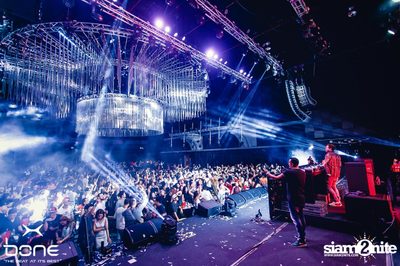 Quintino Live ที่ร้าน โบน คลับ, พัทยาเหนือ — photo 120