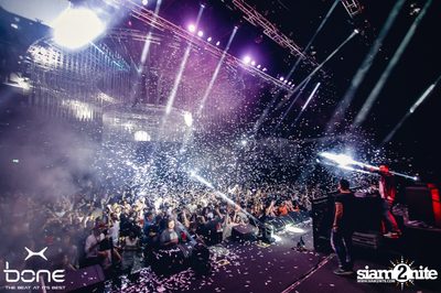 Quintino Live ที่ร้าน โบน คลับ, พัทยาเหนือ — photo 123