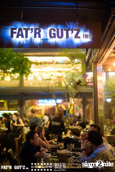 Seenspace Invasion ที่ร้าน Clouds, Fat'R Gut'z และ BREW Beers & Ciders — photo 4