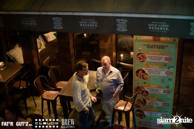 Seenspace Invasion ที่ร้าน Clouds, Fat'R Gut'z และ BREW Beers & Ciders — photo 8