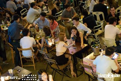 Seenspace Invasion ที่ร้าน Clouds, Fat'R Gut'z และ BREW Beers & Ciders — photo 11