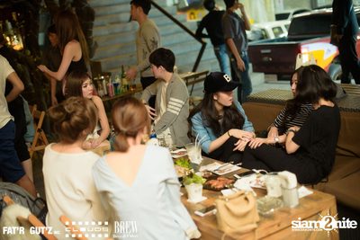 Seenspace Invasion ที่ร้าน Clouds, Fat'R Gut'z และ BREW Beers & Ciders — photo 29