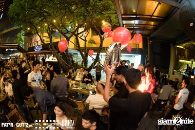 Seenspace Invasion ที่ร้าน Clouds, Fat'R Gut'z และ BREW Beers & Ciders — photo 39