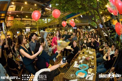 Seenspace Invasion ที่ร้าน Clouds, Fat'R Gut'z และ BREW Beers & Ciders — photo 41