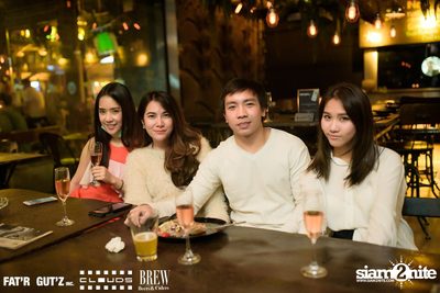 Seenspace Invasion ที่ร้าน Clouds, Fat'R Gut'z และ BREW Beers & Ciders — photo 46