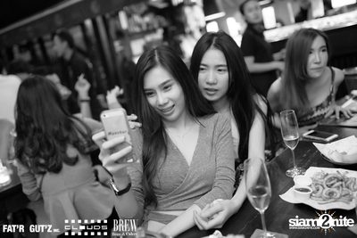 Seenspace Invasion ที่ร้าน Clouds, Fat'R Gut'z และ BREW Beers & Ciders — photo 50