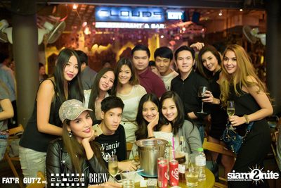 Seenspace Invasion ที่ร้าน Clouds, Fat'R Gut'z และ BREW Beers & Ciders — photo 54
