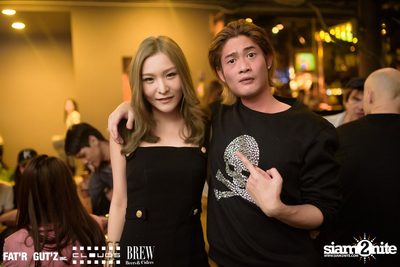 Seenspace Invasion ที่ร้าน Clouds, Fat'R Gut'z และ BREW Beers & Ciders — photo 72