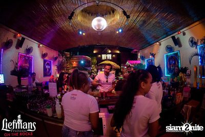 Liefmans Open Air Beach Party at Superflow — photo 63