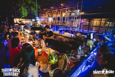 Throwback Thursday ที่ร้าน สเวย์, ทองหล่อ อารีน่า 10 — photo 2