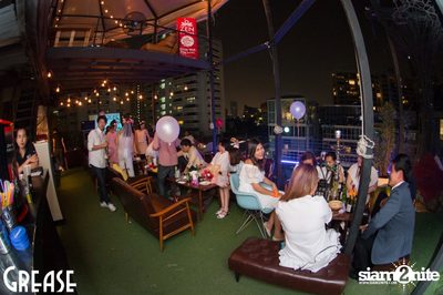 Thursday Night at Grease Bangkok, Sukhumvit Soi 49 — photo 6