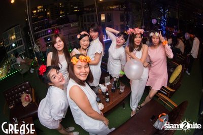 Thursday Night at Grease Bangkok, Sukhumvit Soi 49 — photo 7
