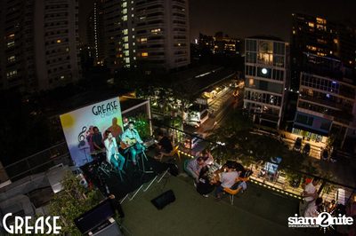 Thursday Night at Grease Bangkok, Sukhumvit Soi 49 — photo 9