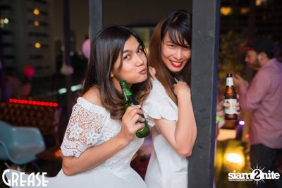 Thursday Night at Grease Bangkok, Sukhumvit Soi 49 — photo 33