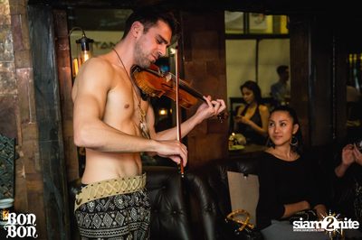 Croquis Thursdays at Bon Bon Bar, Thonglor 13 — photo 57