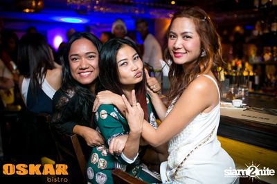 Winter Festival at Oskar Bistro, Sukhumvit 11 — photo 46