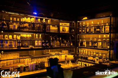 Friday Night at Grease Bangkok, Sukhumvit Soi 49 — photo 20