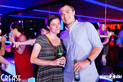 Saturday Night at Grease Bangkok, Sukhumvit Soi 49 — photo 2