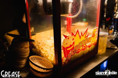 Saturday Night at Grease Bangkok, Sukhumvit Soi 49 — photo 7
