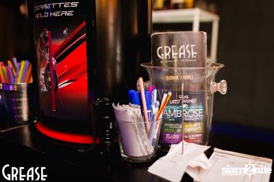 Saturday Night at Grease Bangkok, Sukhumvit Soi 49 — photo 24