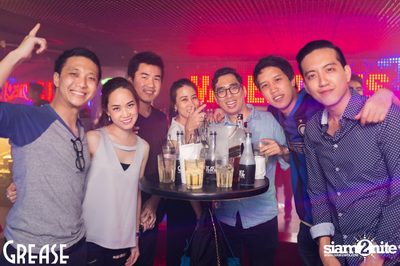 Saturday Night at Grease Bangkok, Sukhumvit Soi 49 — photo 48