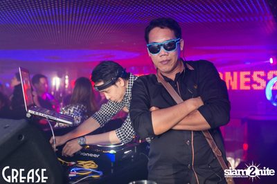 Saturday Night at Grease Bangkok, Sukhumvit Soi 49 — photo 49