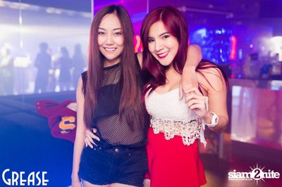 Saturday Night at Grease Bangkok, Sukhumvit Soi 49 — photo 60