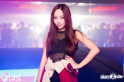 Saturday Night at Grease Bangkok, Sukhumvit Soi 49 — photo 61