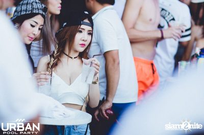 THAMMATAI นำเสนอ Urban Pool Party ที่ โซฟิเทล โซ — photo 97