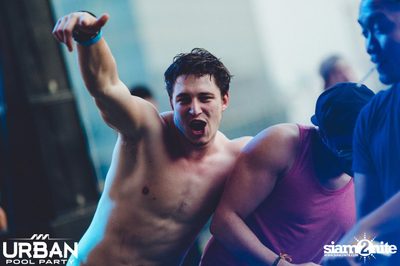 THAMMATAI นำเสนอ Urban Pool Party ที่ โซฟิเทล โซ — photo 136