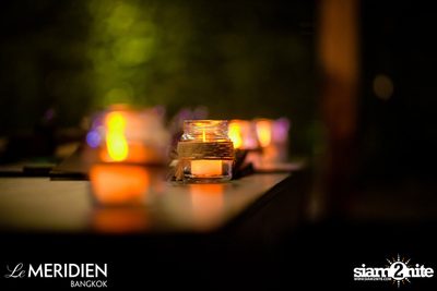 Single? Mingle! Valentine's Pool Party ที่ เลอ เมอริเดียน — photo 8
