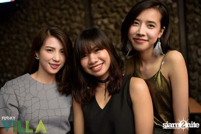 Ae Jirakorn Live on Valentine's Day at Funky Villa — photo 12