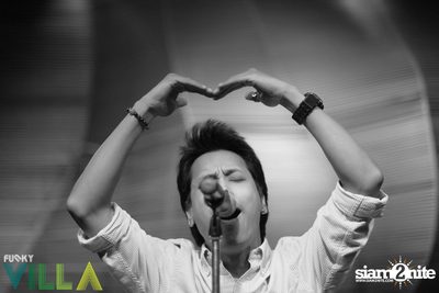 Ae Jirakorn Live on Valentine's Day at Funky Villa — photo 21
