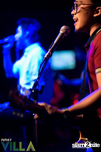 Ae Jirakorn Live on Valentine's Day at Funky Villa — photo 24