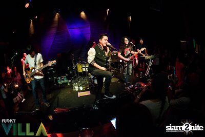 Ae Jirakorn Live on Valentine's Day at Funky Villa — photo 68