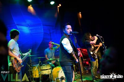 Ae Jirakorn Live on Valentine's Day at Funky Villa — photo 79