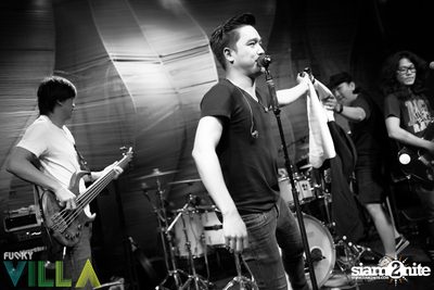 Ae Jirakorn Live on Valentine's Day at Funky Villa — photo 80