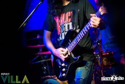 Ae Jirakorn Live on Valentine's Day at Funky Villa — photo 84